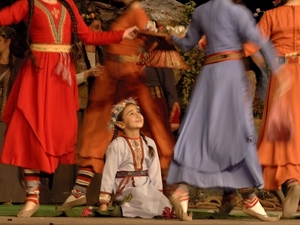 Armenische Tänzer