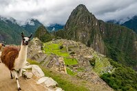 Djoser Familienreise Peru Aguas Calientes Machu Picchu