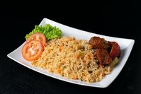 Das Reisgericht Nasi Goreng findet sich auf fast jeder indonesischen Speisekarte.