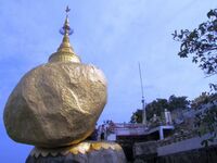 Myanmar Kyaiktiyo Goldener Felsen