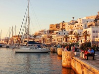 Der Hafen von Naxos 