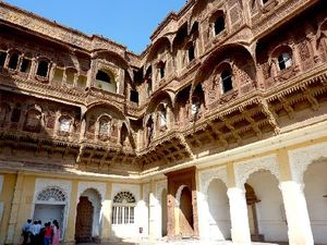 Innenhof im Mehrangarh-Fort in Jodhpur