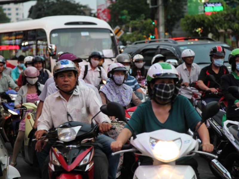 Straßenverkehr in Vietnam