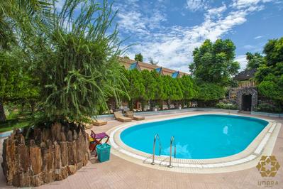 Unsere Hotels in Bagan und das Hotel in Ngwe Saung verfügen meist über einen Pool.