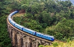 Djoser_Sri Lanka_Transport_Zug nach Ella_NL