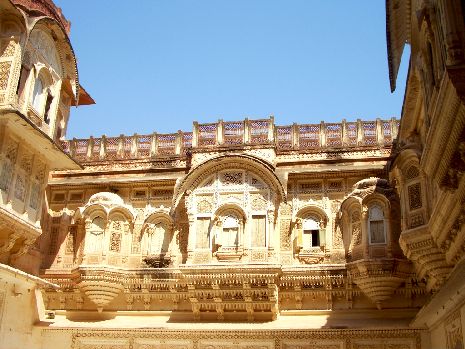 Balkone im Fort in Jaisalmer