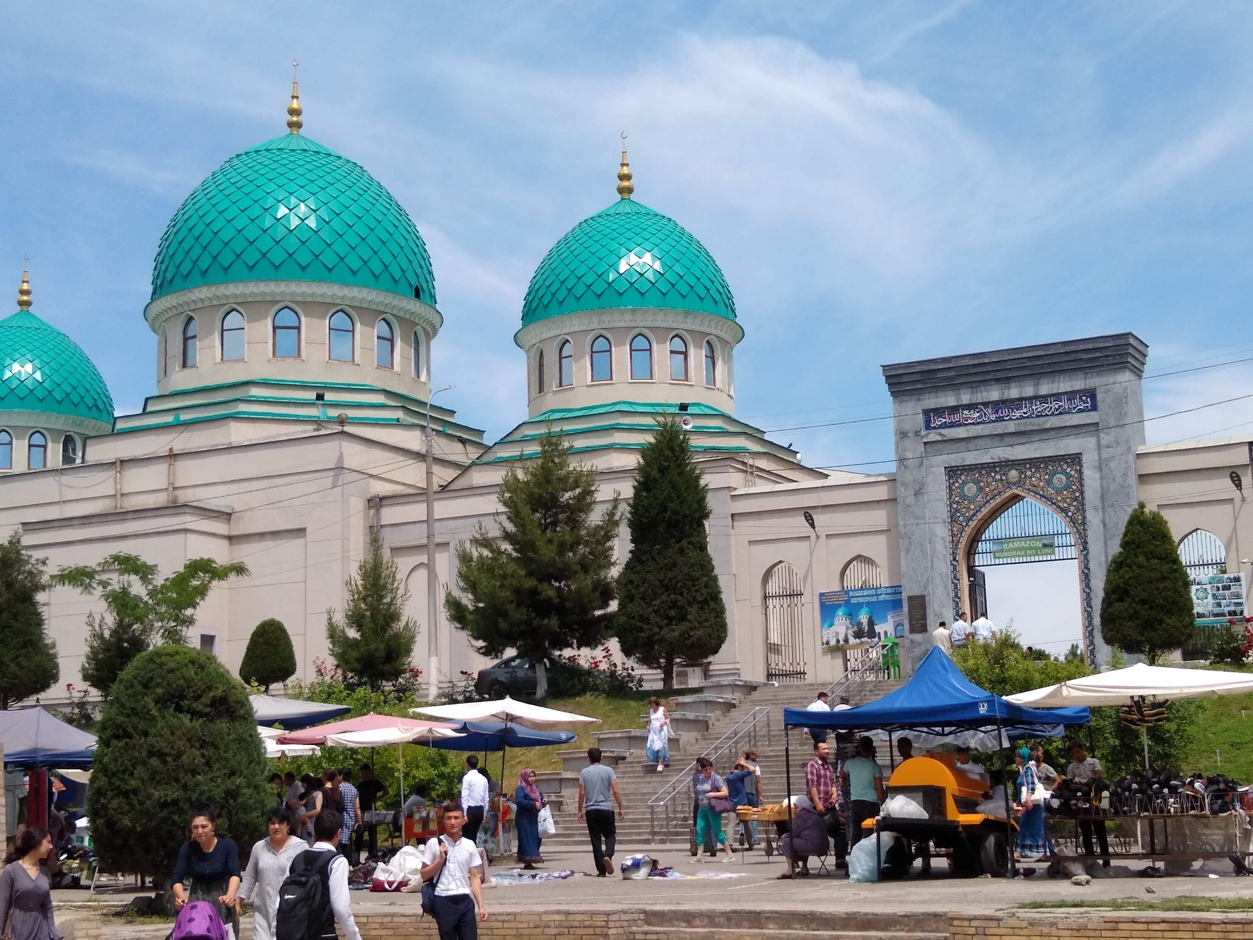 Djoser_Seidenstrasse_Bazar und Moschee_Taschkent_Usbekistan_UZ_1_57278_DJNL_FOC