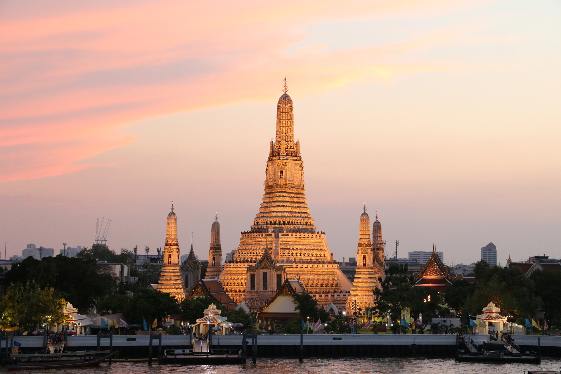 Djoser_Thailand_Bangkok_Wat Arun_pixabay_foc